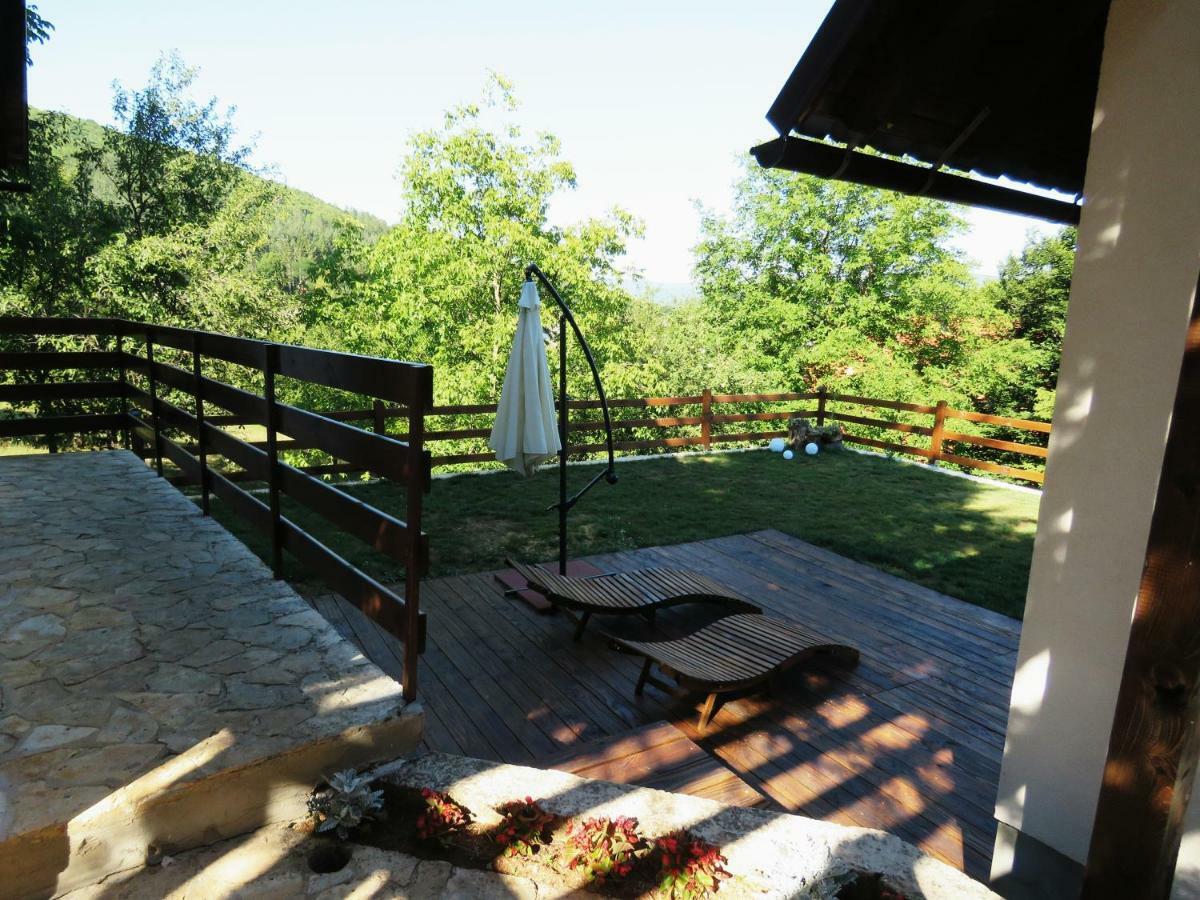 Guesthouse Stefanac Otočac Εξωτερικό φωτογραφία
